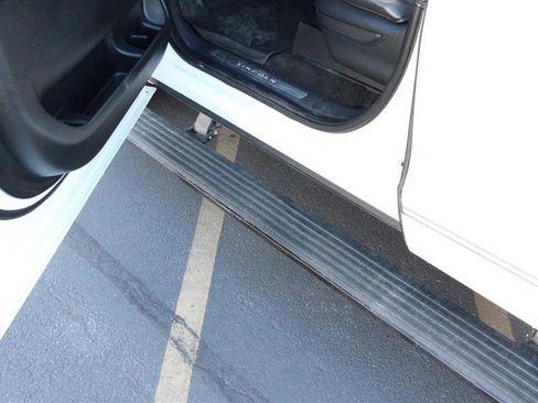 Used 2022 Lincoln Navigator Reserve image 52