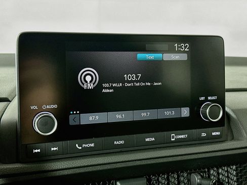 Used 2024 Honda CR-V EX image 14