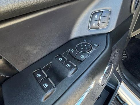 Used 2019 Ford Expedition Platinum AWD/4WD image 14