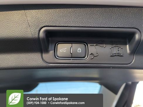 New 2026 Ford Explorer Platinum w/ LUX Leather Package image 22