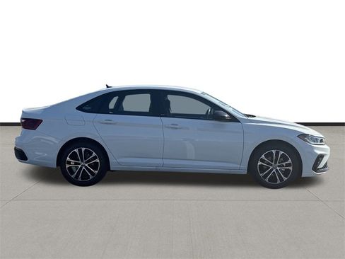 New 2026 Volkswagen Jetta Sport image 4
