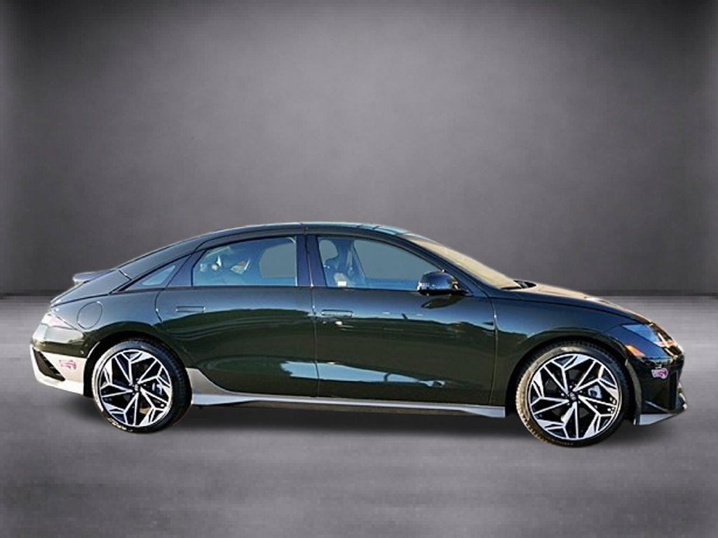 Used 2023 Hyundai Ioniq 6 Limited RWD image 3