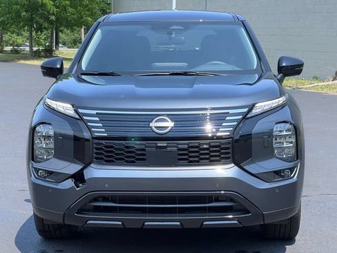 New 2026 Nissan Rogue SL AWD/4WD image 41