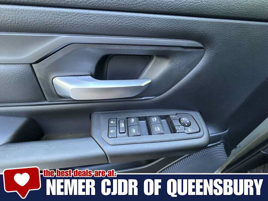 Used 2026 RAM 1500 Warlock AWD/4WD image 13