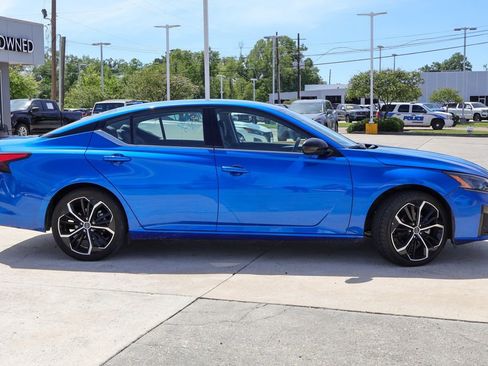 Used 2025 Nissan Altima 2.5 SR FWD image 20