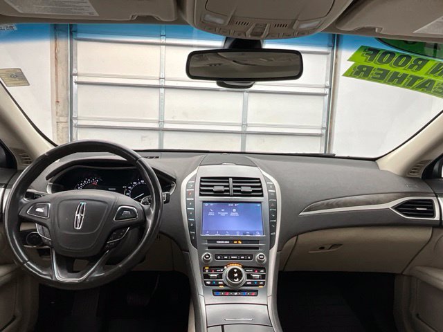 Used 2020 Lincoln MKZ Reserve w/ Elements Package AWD/4WD image 4