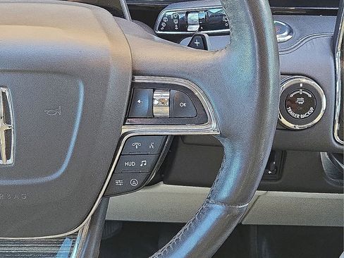 Used 2023 Lincoln Navigator Black Label image 18