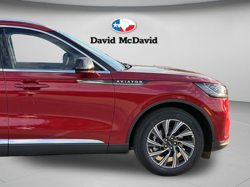 New 2026 Lincoln Aviator 2WD image 33
