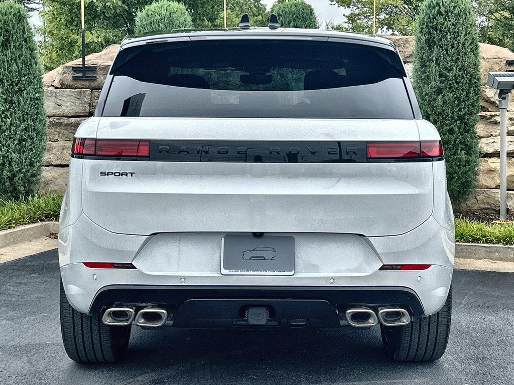 New 2027 Land Rover Range Rover Sport Autobiography AWD/4WD image 4