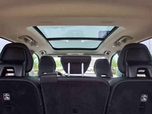 Certified 2023 Volvo XC90 T8 Plus w/ Protection Package Premier AWD/4WD image 27