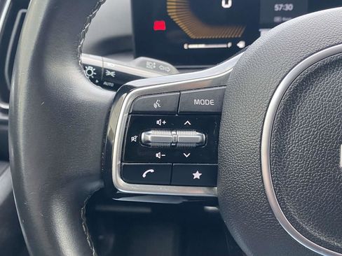 Used 2024 Kia Sorento S image 20