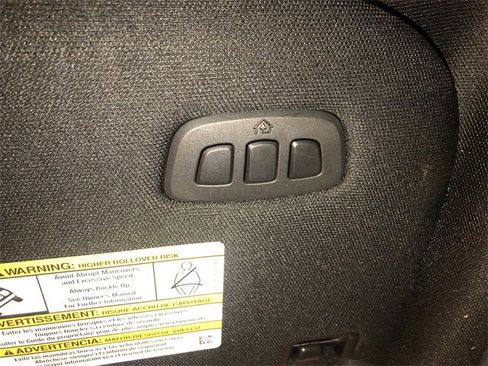 Used 2023 Ford F150 Lariat w/ Equipment Group 502A High image 33