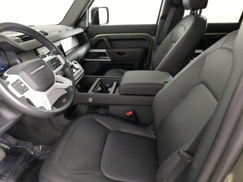Used 2024 Land Rover Defender 110 S AWD/4WD image 29