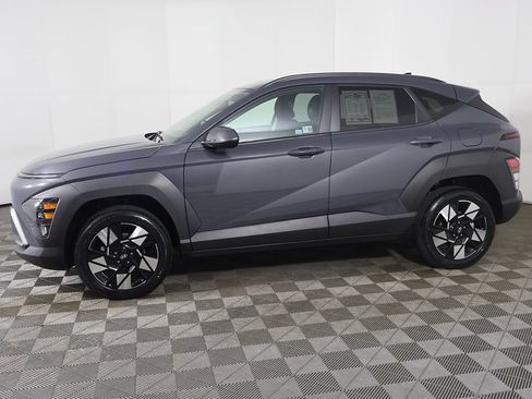Used 2024 Hyundai Kona SEL w/ Convenience Package AWD/4WD image 16