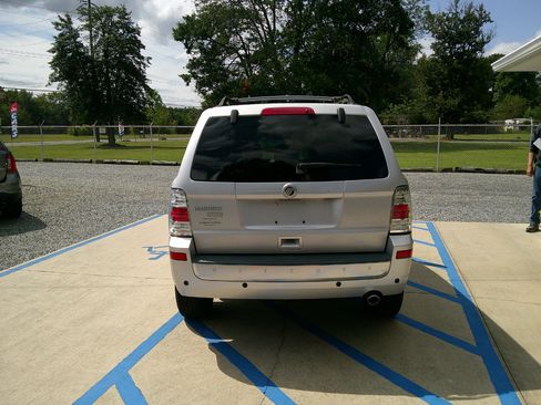 Used 2010 Mercury Mariner Premier image 9