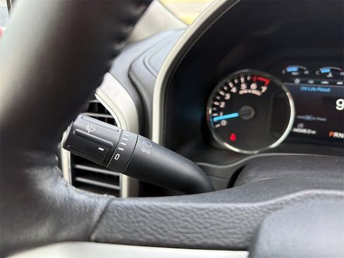 Used 2020 Ford F150 Lariat w/ Trailer Tow Package image 28