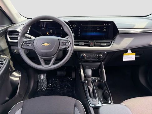 New 2026 Chevrolet TrailBlazer LT FWD image 22