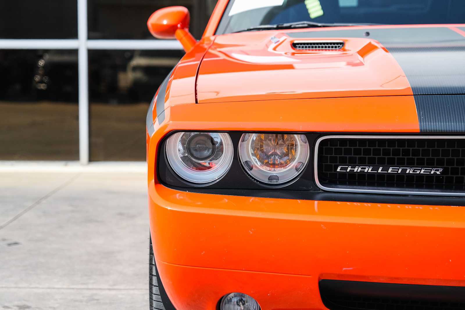 Used 2008 Dodge Challenger SRT8 RWD image 5