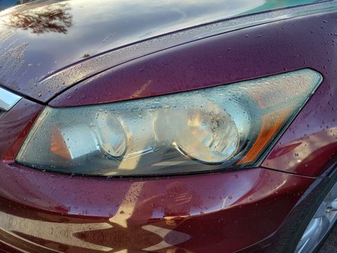 Used 2011 Honda Accord EX-L image 5