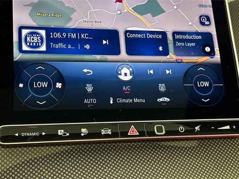 Certified 2025 Mercedes-Benz GLC 350e 4MATIC image 23