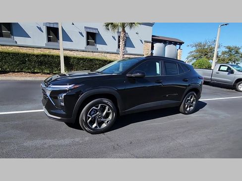 New 2026 Chevrolet Trax LT image 16