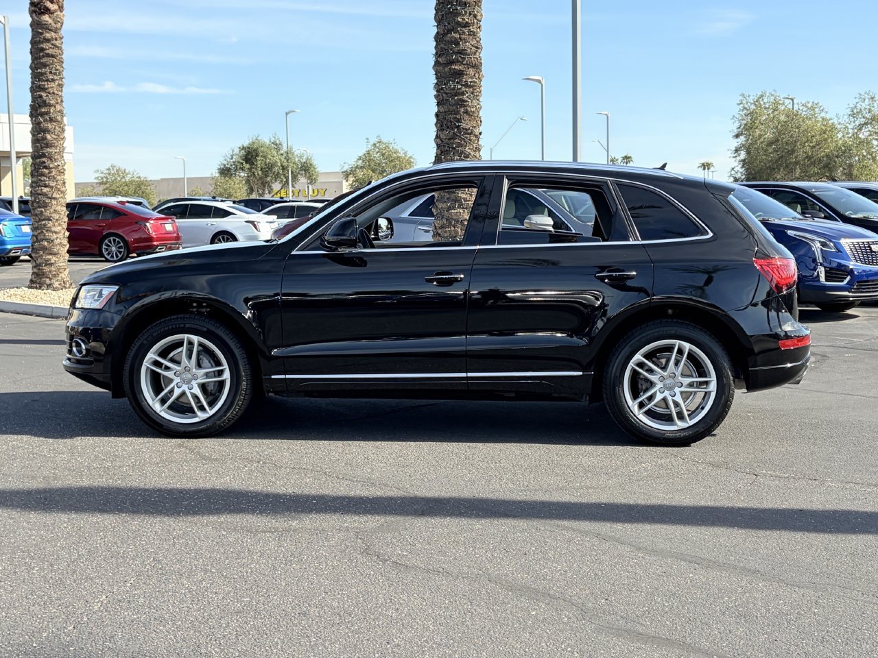 Used 2017 Audi Q5 2.0T Premium AWD/4WD image 8