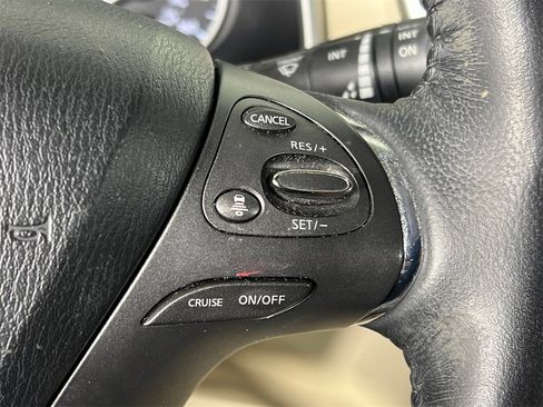 Used 2019 Nissan Murano SL image 27