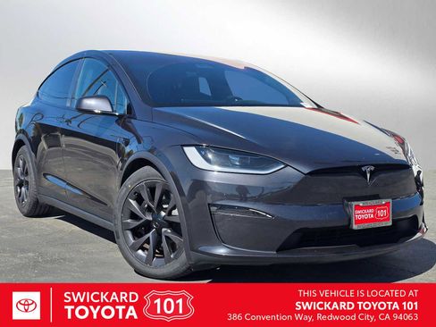 Used 2024 Tesla Model X AWD/4WD image 1