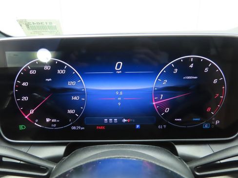 Certified 2025 Mercedes-Benz GLC 300 image 32