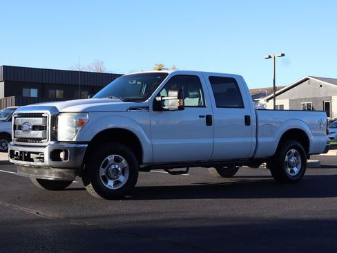Used 2015 Ford F250 XLT w/ FX4 Off-Road Package image 11