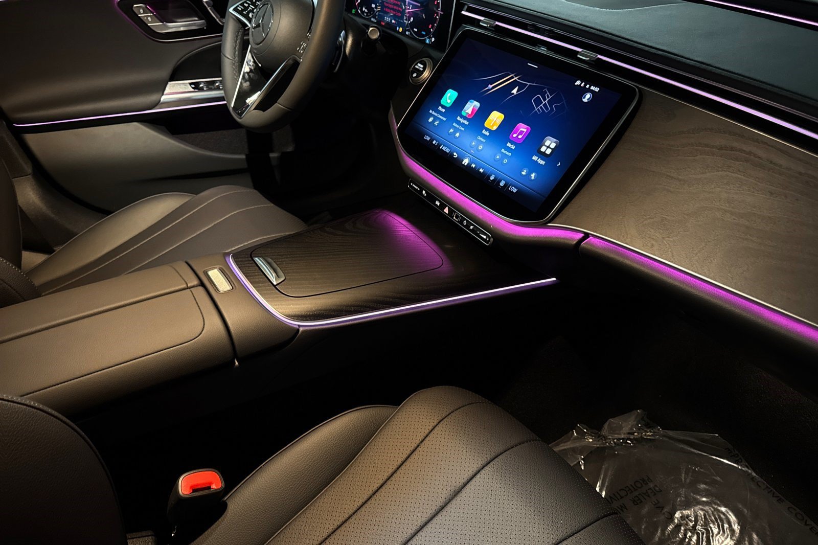 New 2026 Mercedes-Benz E 450 4MATIC Sedan image 18