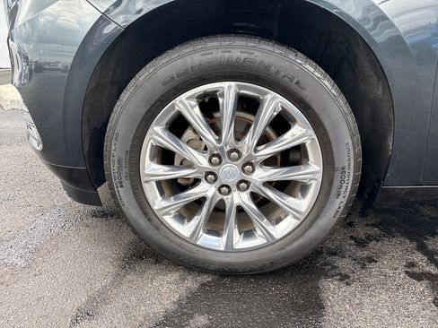 Used 2020 Buick Enclave Premium w/ Sun and Sites Package image 32