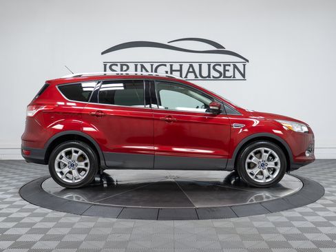 Used 2015 Ford Escape Titanium AWD/4WD image 4