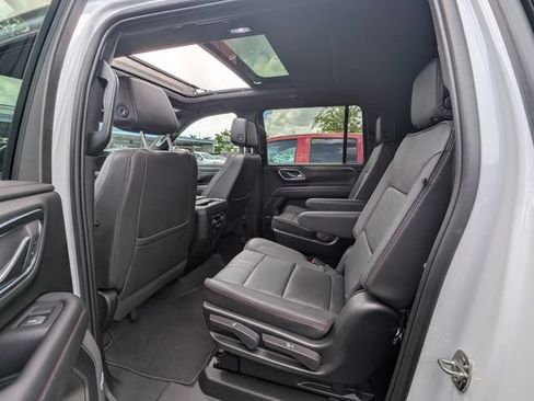 Used 2023 Chevrolet Suburban RST w/ Luxury Package RWD image 26