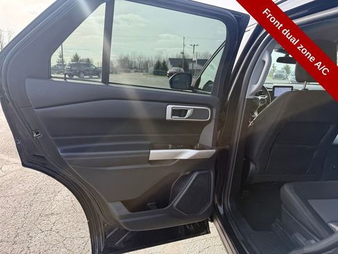 Used 2023 Ford Explorer XLT w/ Class IV Trailer Tow Package image 29
