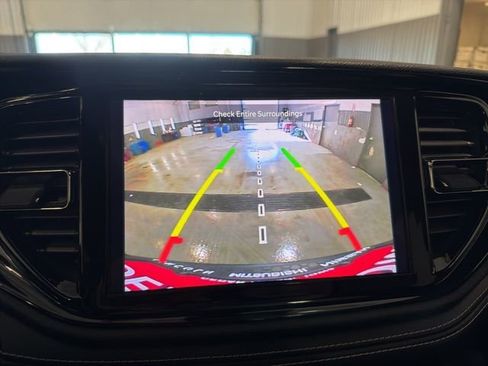 Used 2022 Dodge Durango SRT w/ Technology Group image 27