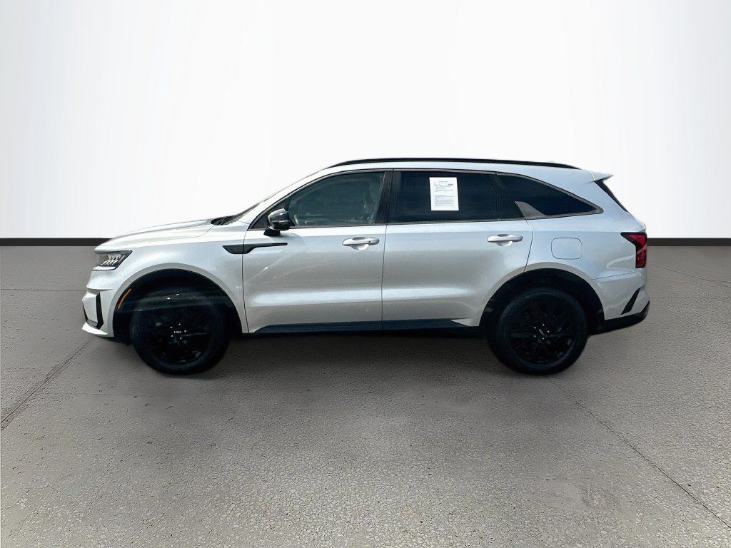 Certified 2022 Kia Sorento S FWD image 4