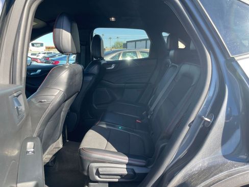 Used 2024 Ford Escape ST-Line image 27