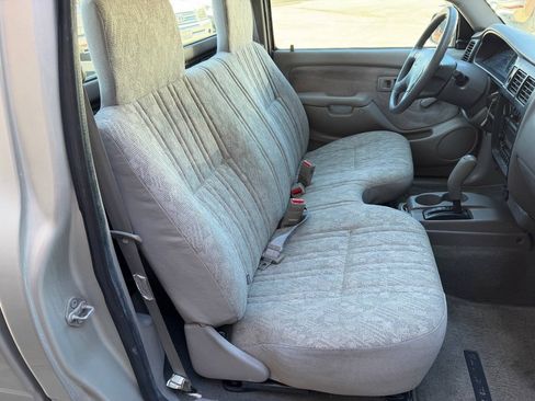 Used 2004 Toyota Tacoma 2WD Regular Cab w/ Enhancement Pkg image 14