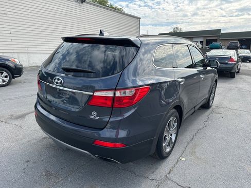 Used 2013 Hyundai Santa Fe GLS image 6