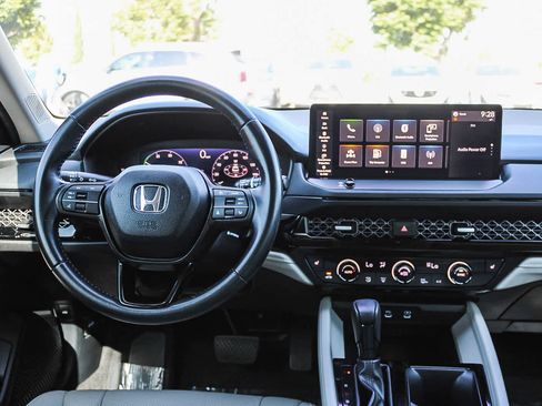 Certified 2024 Honda Accord EX-L image 13