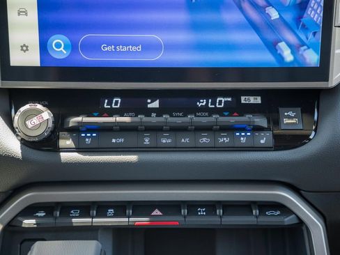 New 2026 Toyota Tundra Limited AWD/4WD image 25