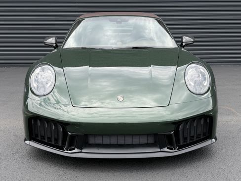 Certified 2026 Porsche 911 Targa 4 GTS AWD/4WD image 6