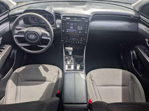 Used 2024 Hyundai Tucson SEL FWD image 16