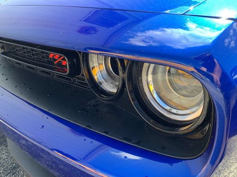 Used 2019 Dodge Challenger R/T Scat Pack w/ Dynamics Package RWD image 7