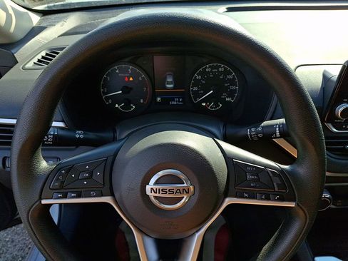 Used 2022 Nissan Altima 2.5 S image 17