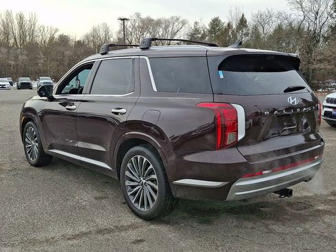 Used 2023 Hyundai Palisade Calligraphy image 8