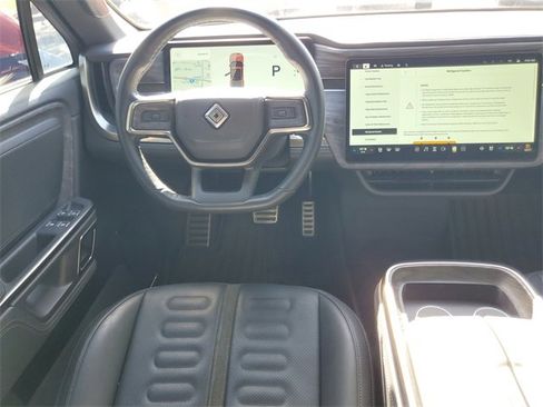 Used 2022 Rivian R1T Adventure image 15