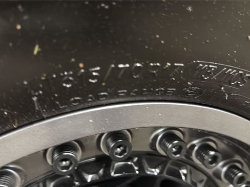 Used 2017 Jeep Wrangler Unlimited Rubicon w/ Connectivity Group image 22