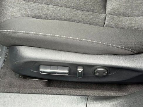 Certified 2023 Honda Accord EX image 23